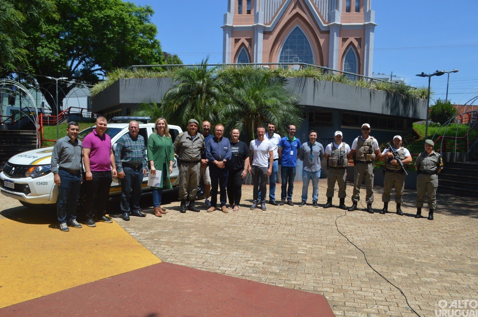 37º BPM recebe viatura destinada via Piseg
