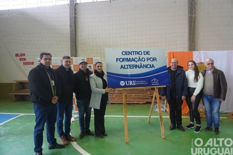 URI/FW inaugura identidade visual do Centro de Formação Por Alternância em Alpestre
