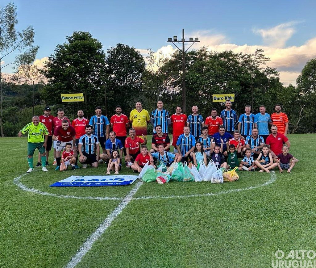 Gre-Nal Solidário arrecada alimentos para famílias carentes de FW