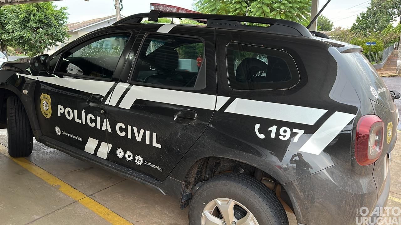 Polícia Civil cumpre duas ordens judiciais em Palmitinho