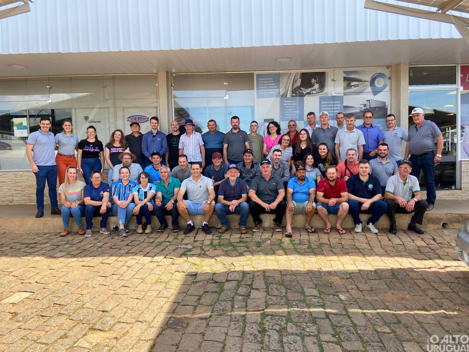 Grupo do Sindicato dos Trabalhadores Rurais é recebido em MG pela equipe do Sicredi Conexão 