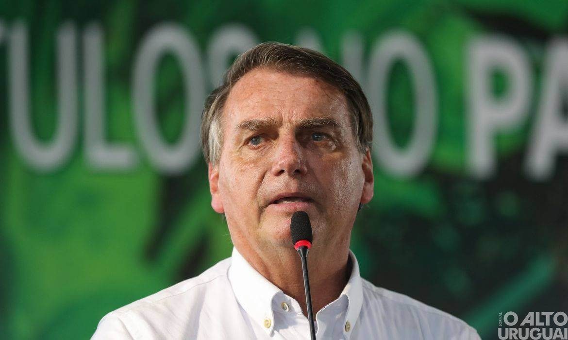 Bolsonaro reafirma que vetará fundo eleitoral de 2022