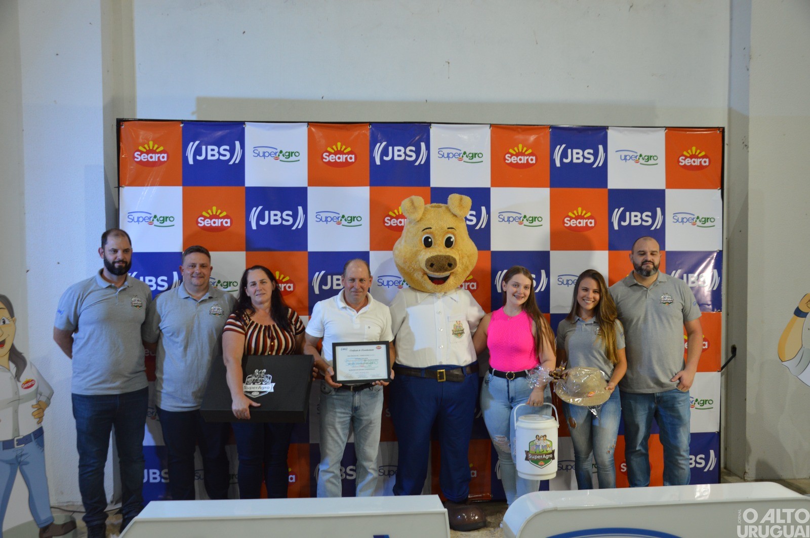 SuperAgro premia melhores produtores integrados