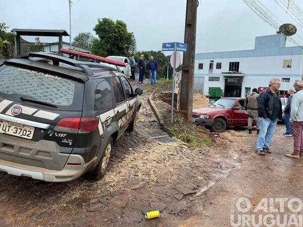 Homem é morto a tiros em Palmitinho