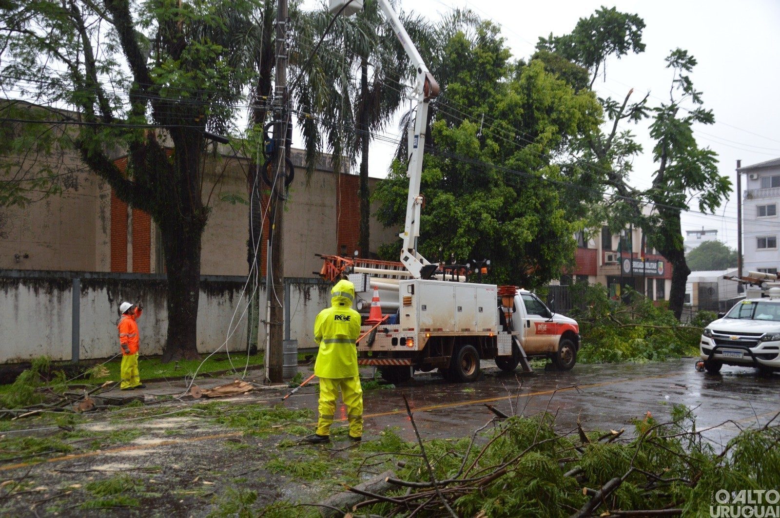 Forte temporal causa transtornos na região 