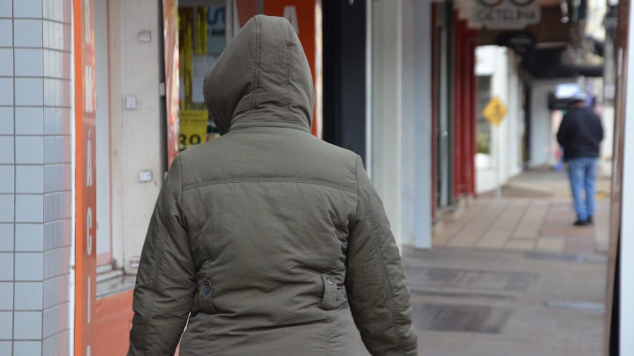 Inverno começa com frio intenso e previsão de mais chuva no RS
