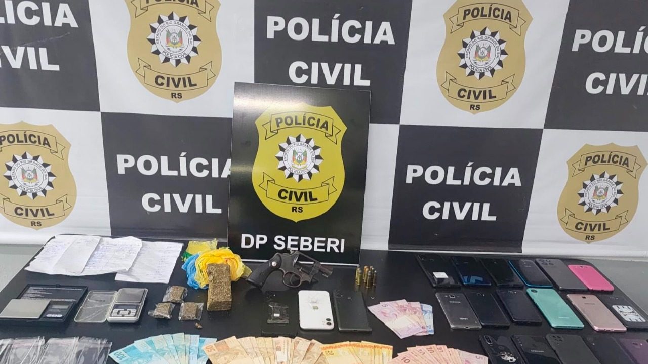 Polícia Civil prende homem e apreende drogas, arma e celulares em Seberi