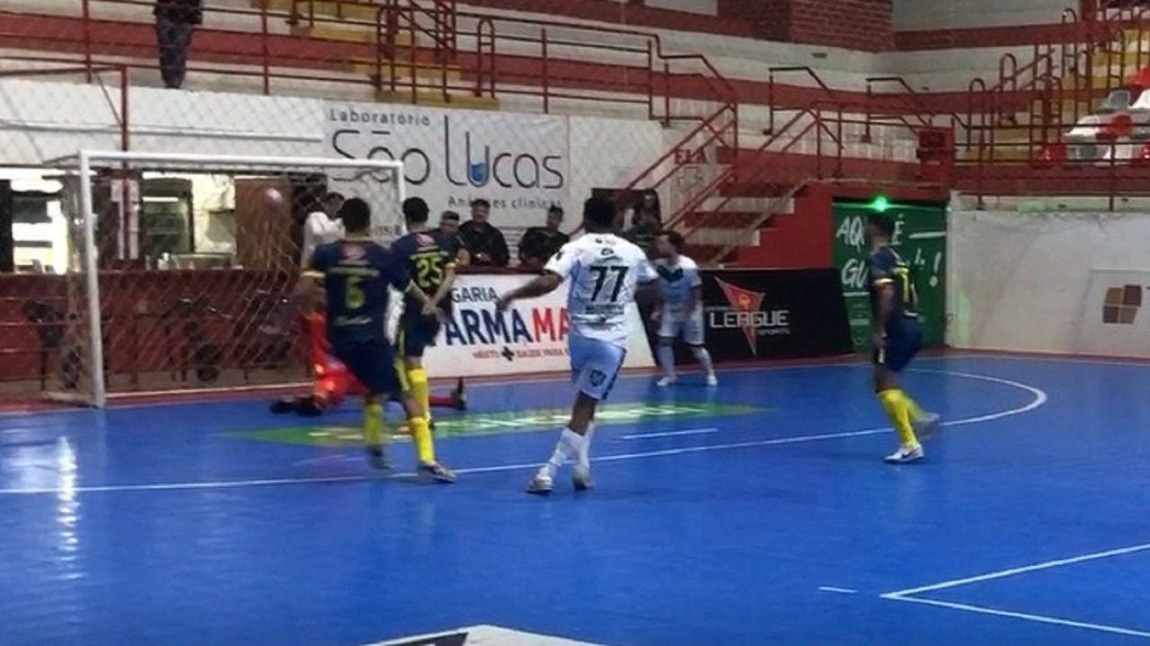 Guarani estreia com goleada no Gauchão