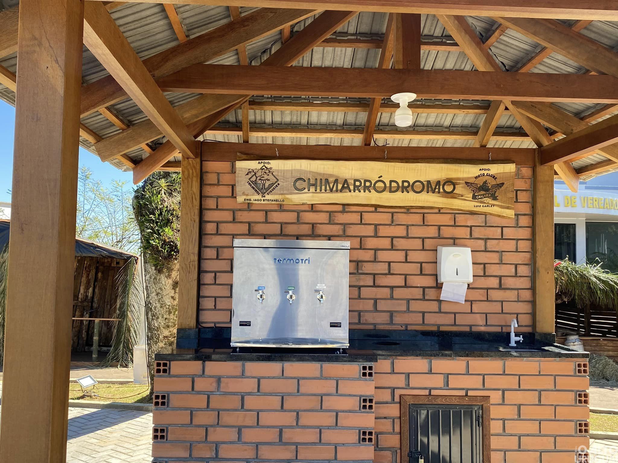 Caiçara: chimarródromo da Praça Graulino Vernier é inaugurado 