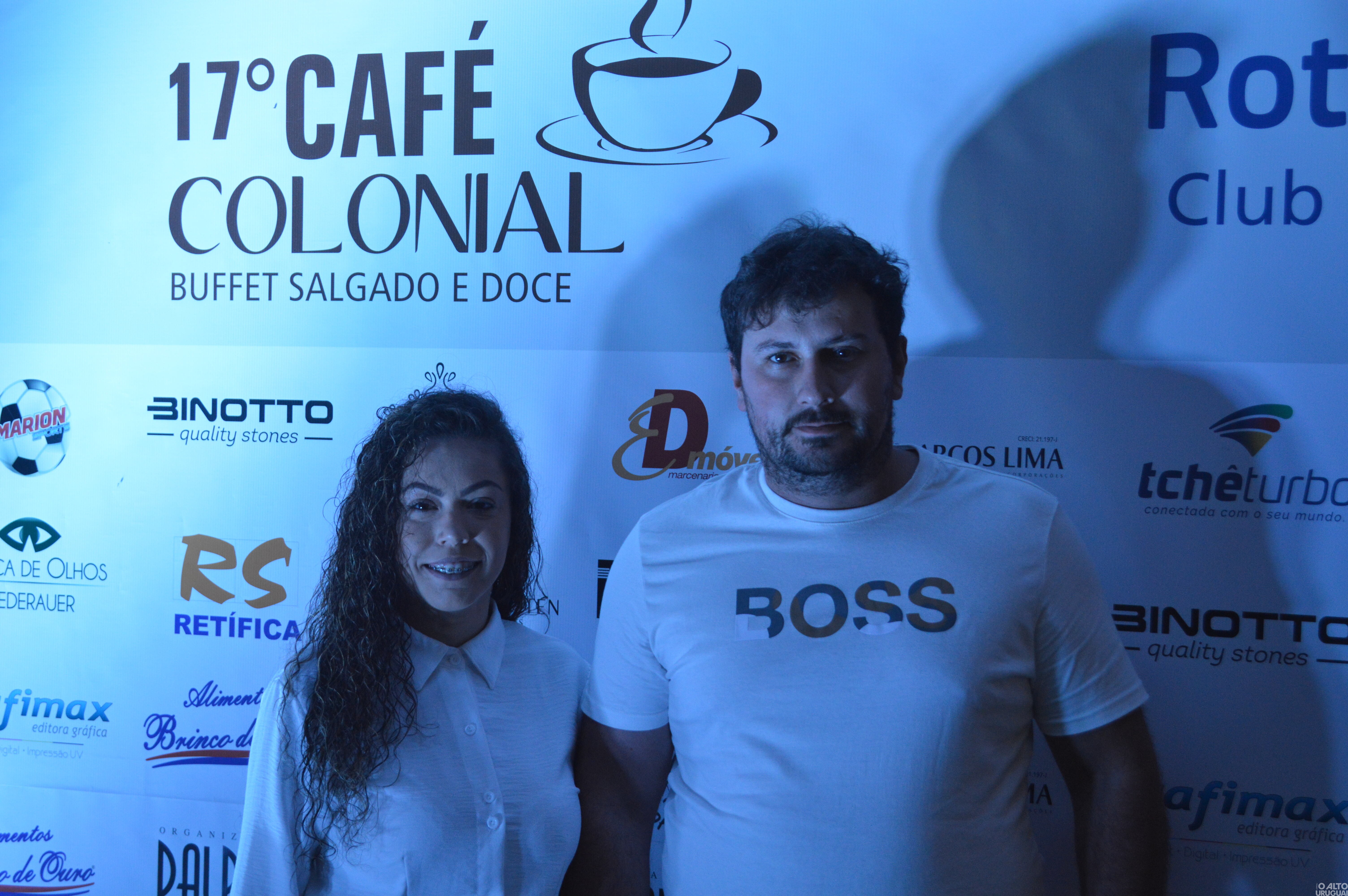Mais de 300 pessoas participam do 17º Café Colonial do Rotary Barril