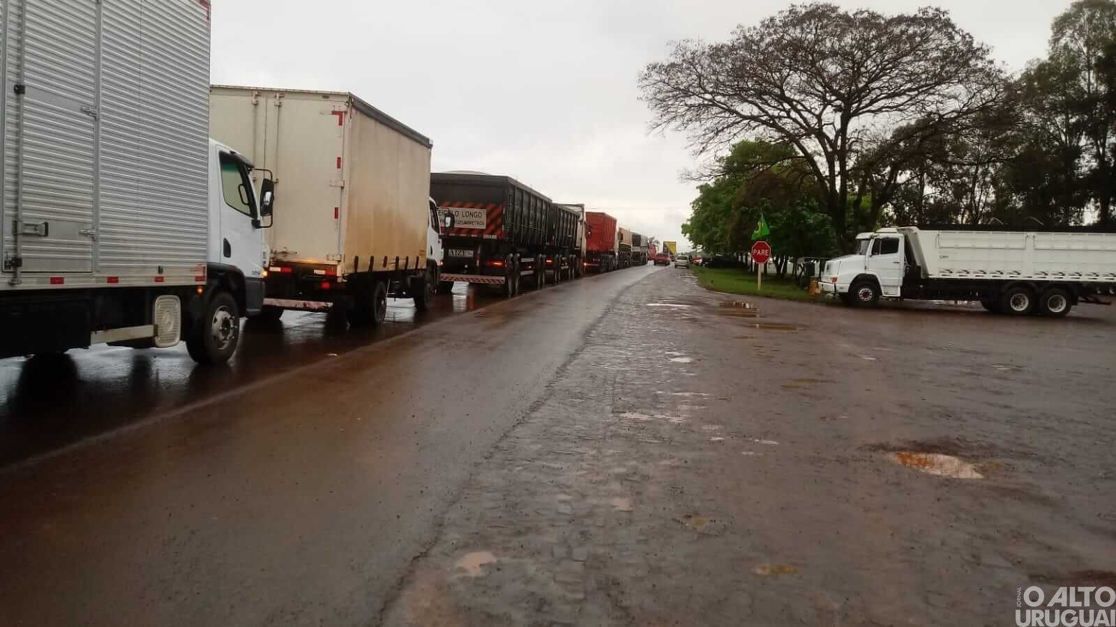 Caminhoneiros realizam paralisação em Boa Vista das Missões