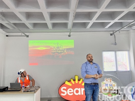 JBS apresenta a estrutura da fábrica de ração em Seberi