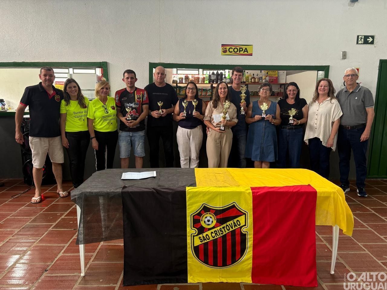Sociedade Esportiva São Cristóvão realiza o primeiro campeonato de canastra