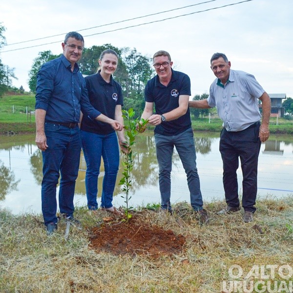 Cresol Raiz inaugura usina solar em Frederico Westphalen
