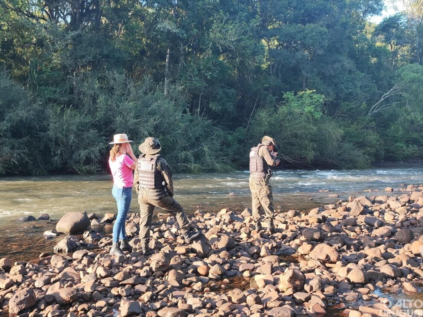 Setor Ambiental de Palmitinho faz fiscalização no rio Guarita