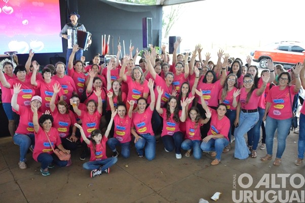 Encontro Intermunicipal das Mulheres em Caiçara é sucesso de público