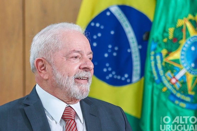 Lula é submetido a uma segunda cirurgia