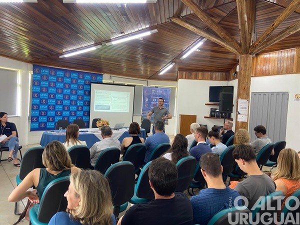 UFSM-FW recebe 10º Fórum Regional Permanente de Extensão