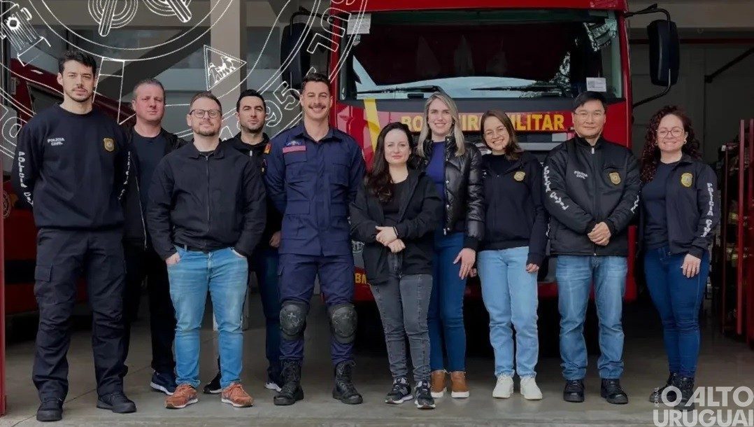 Corpo de Bombeiros de FW capacita Polícia Civil em manobras para salvar vidas