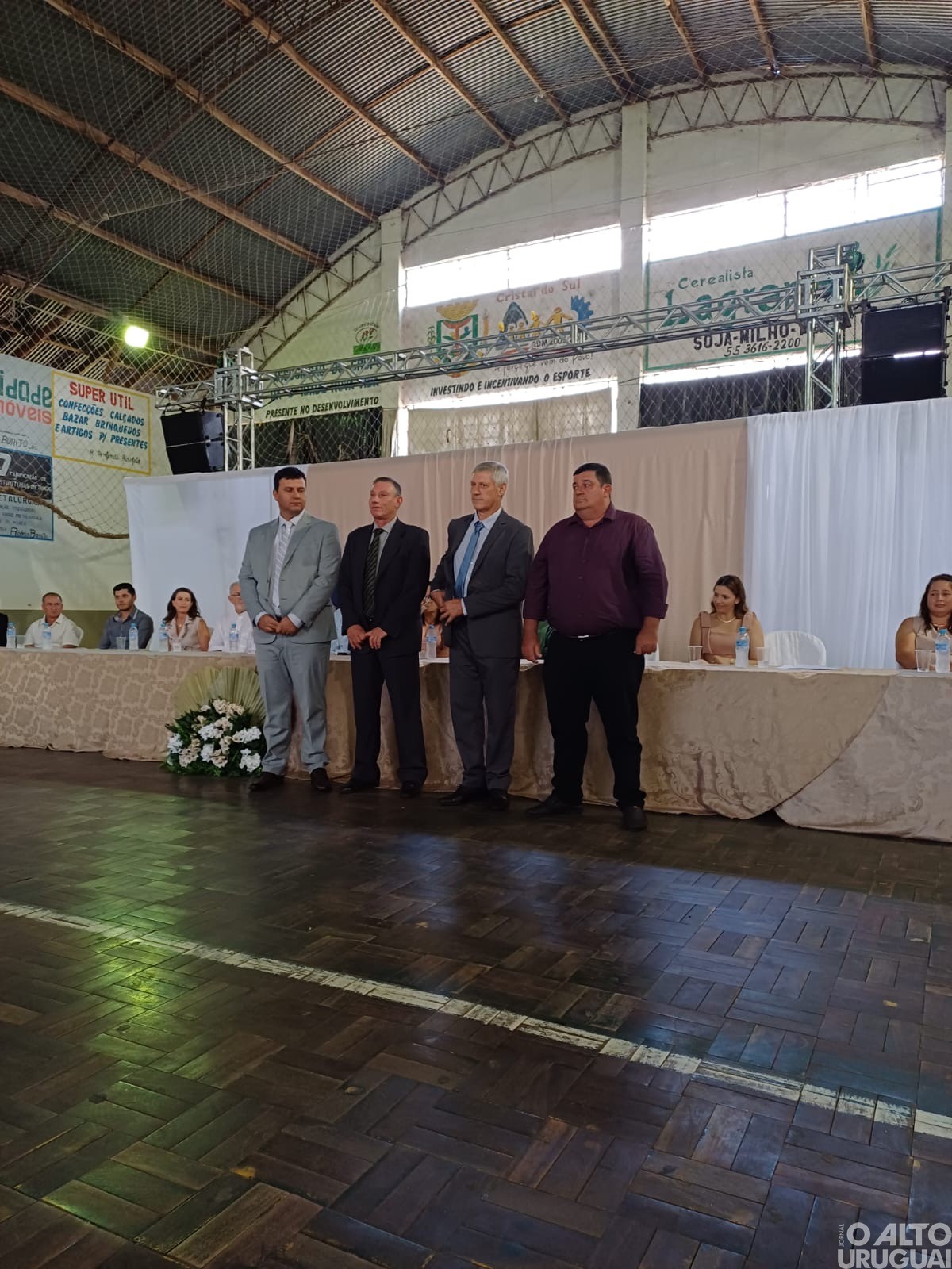 Alexandre Costa assume oficialmente o cargo de prefeito de Cristal do Sul