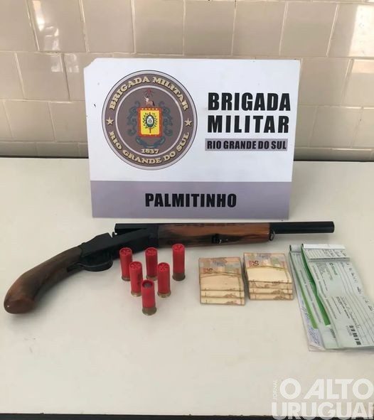 Homem é preso por porte ilegal de arma de fogo em Palmitinho