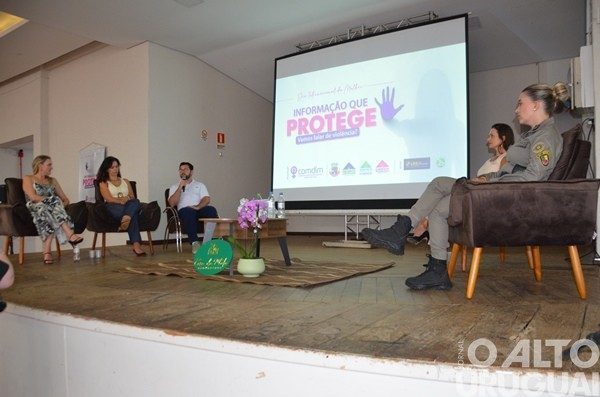 Palestra aborda enfrentamento à violência doméstica em Frederico Westphalen