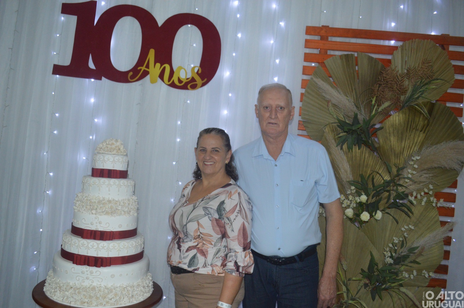 Centenas de pessoas participam das comemorações dos 100 anos de São João do Porto