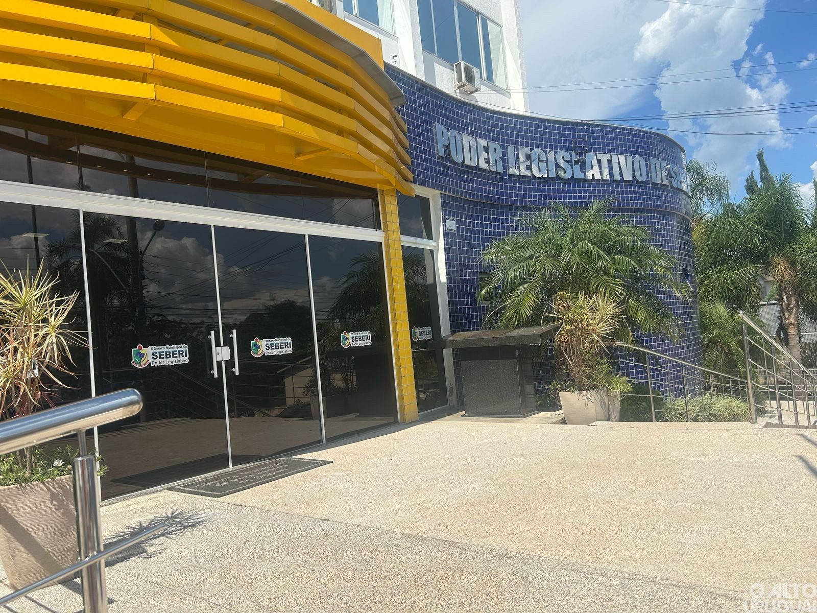 Sessão Solene realiza a entrega do “Troféu Mulher Cidadã” em Seberi