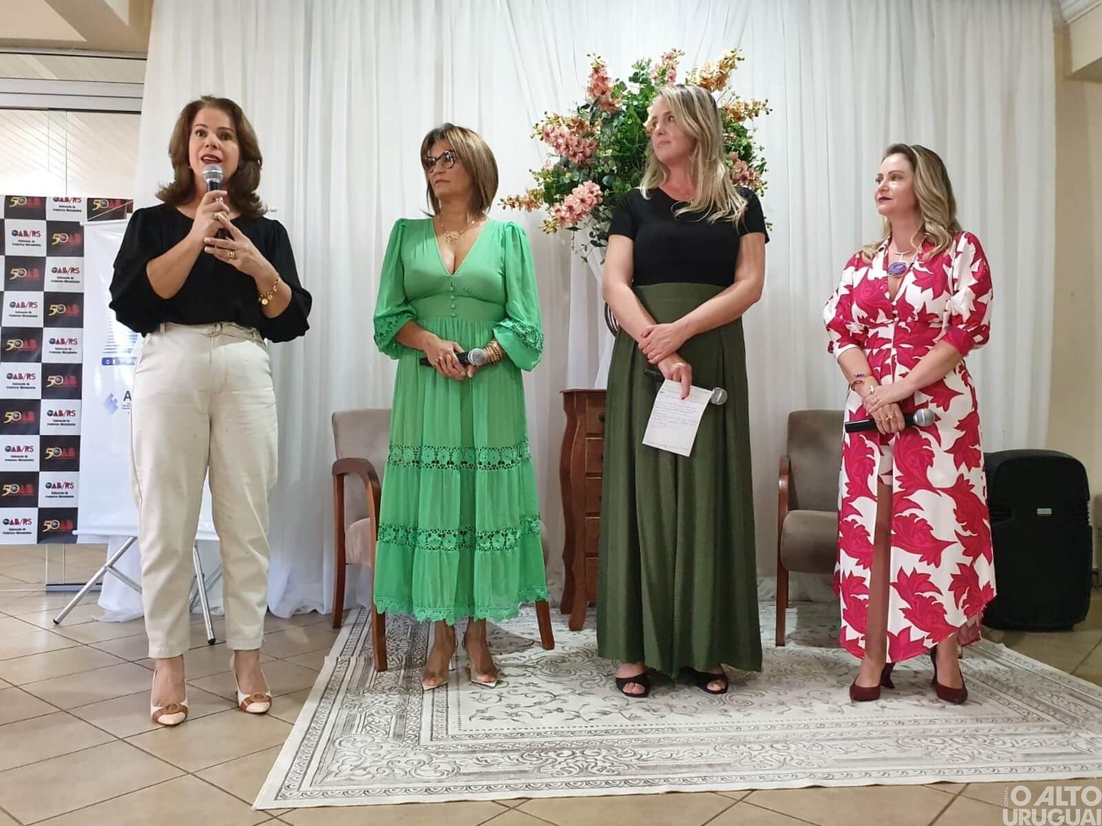 Sicredi participa de ações alusivas ao mês da mulher