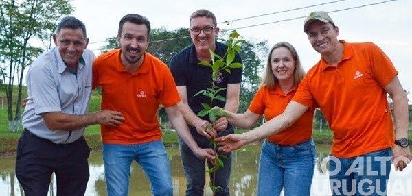 Cresol Raiz inaugura usina solar em Frederico Westphalen