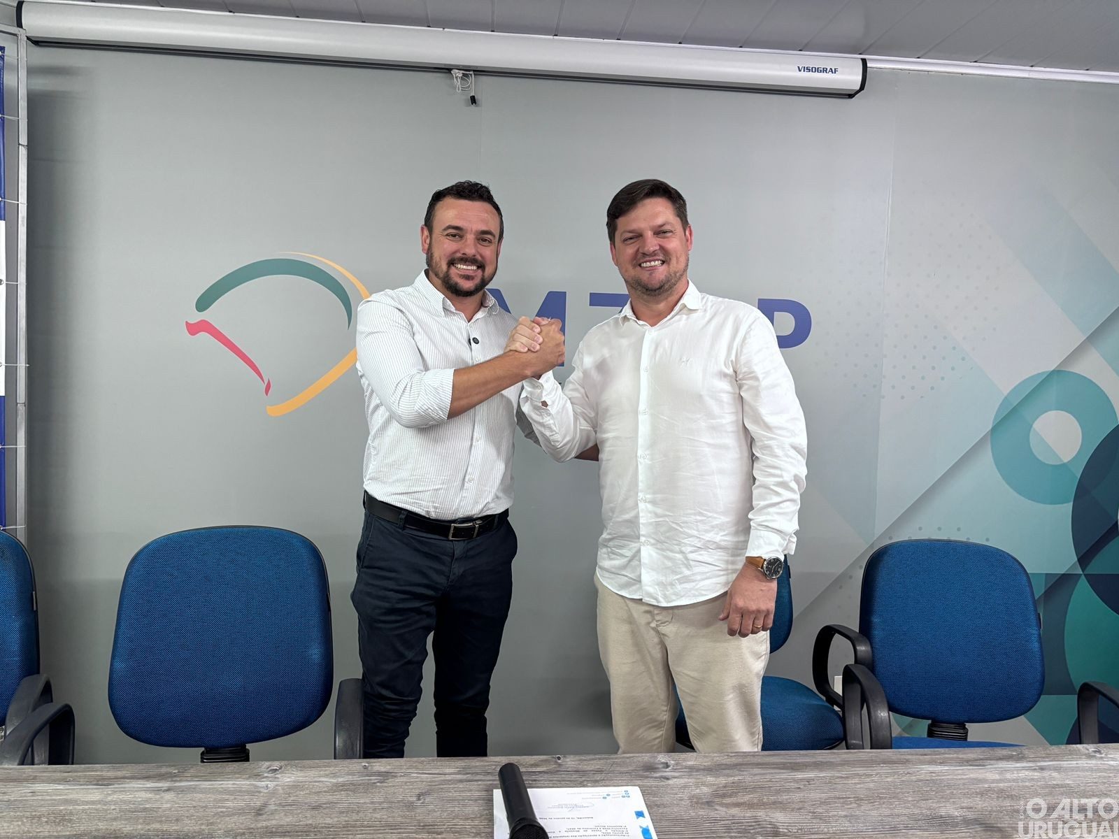 Éder Wink é eleito presidente da Amzop