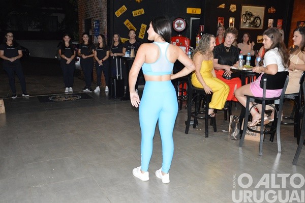 Divina Femme celebra nove anos com evento beneficente