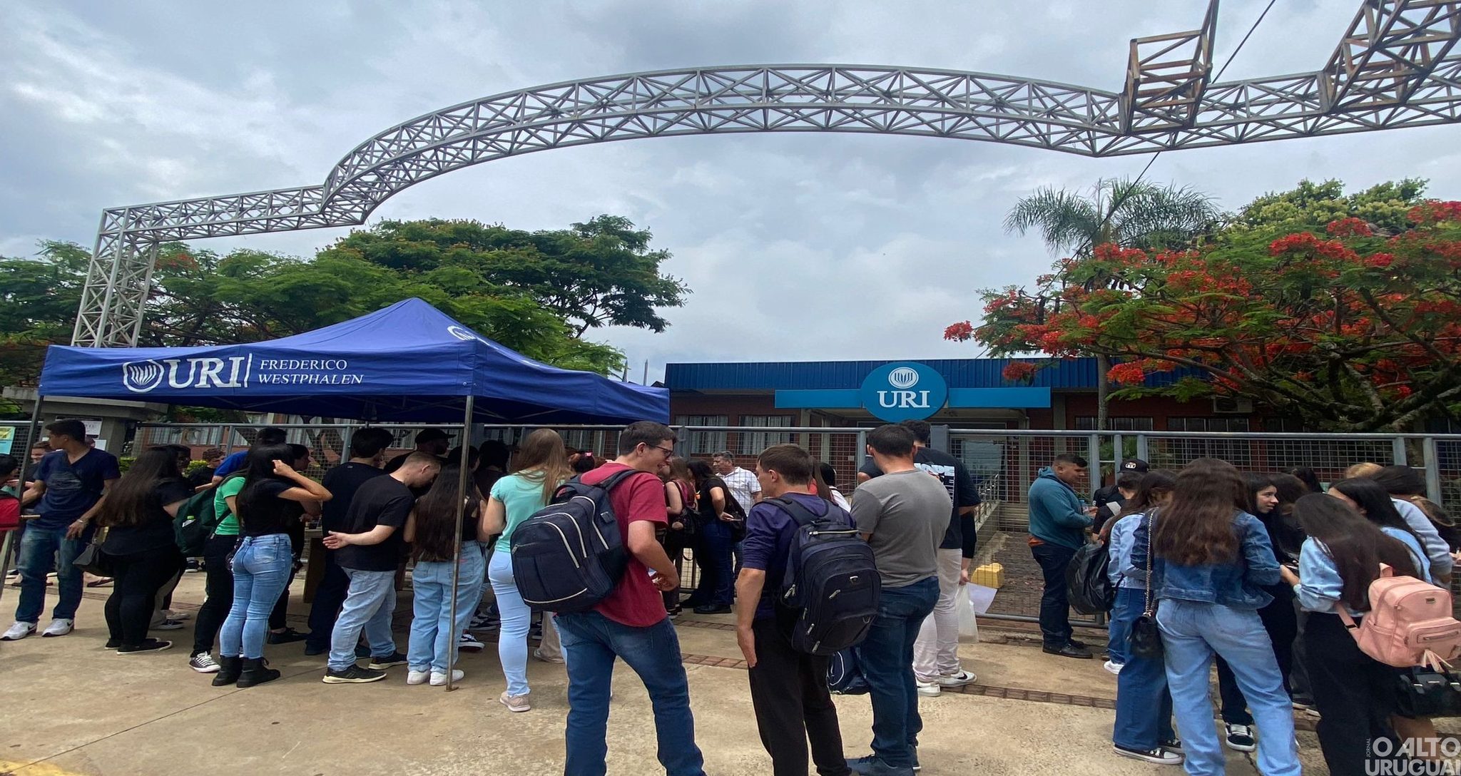 Estudantes realizam o primeiro dia de provas do Enem 2024