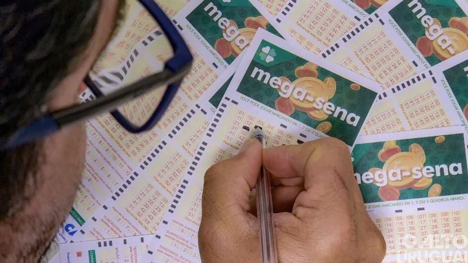 Mega-Sena sorteia mais de R$ 120 milhões em prêmios nesta terça-feira