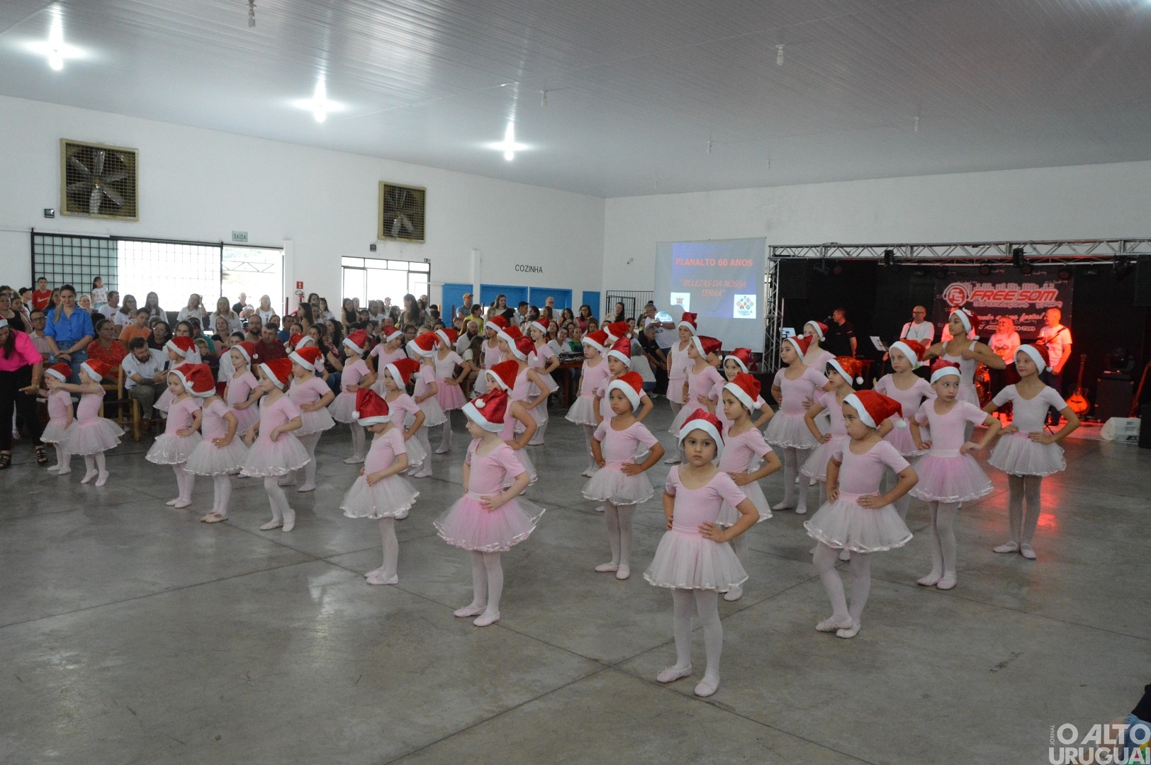 Festividade natalina segue neste domingo em Planalto