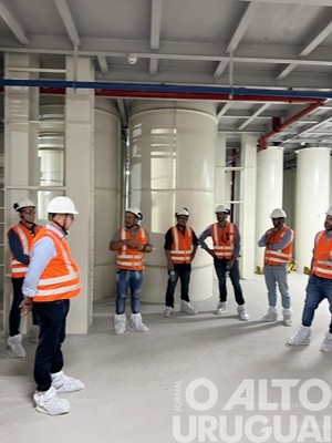 JBS apresenta a estrutura da fábrica de ração em Seberi