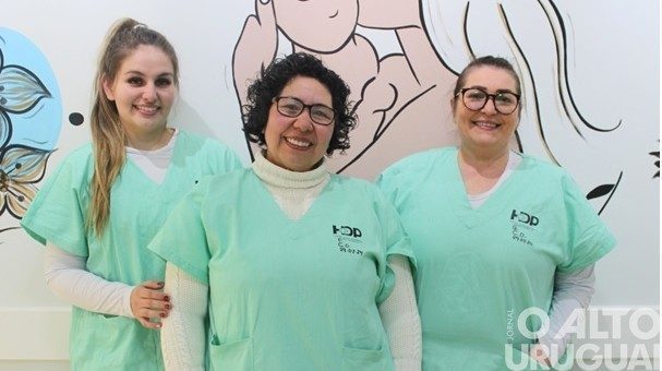 HDP de FW adota novos uniformes no centro obstétrico