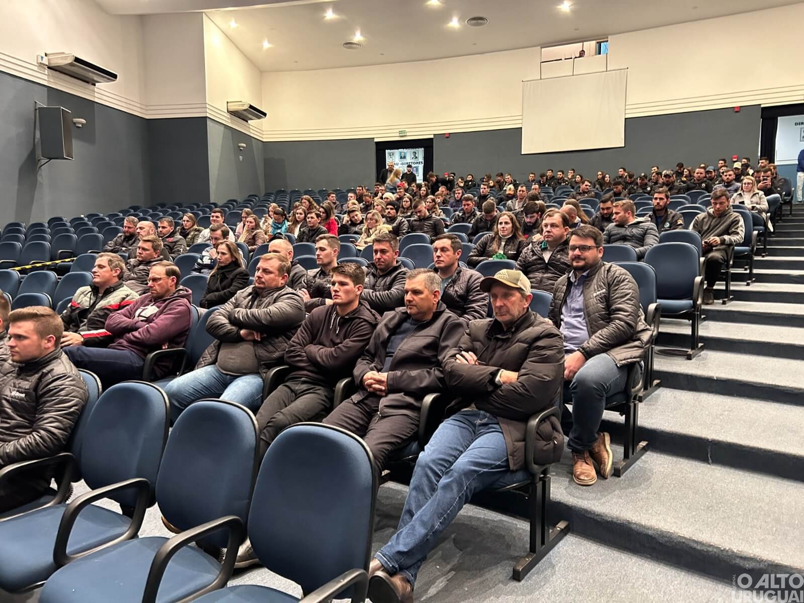 Perspectivas econômicas no agronegócio são debatidas