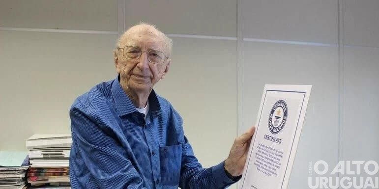 Catarinense entra no livro dos recordes por estar há mais tempo no mesmo emprego