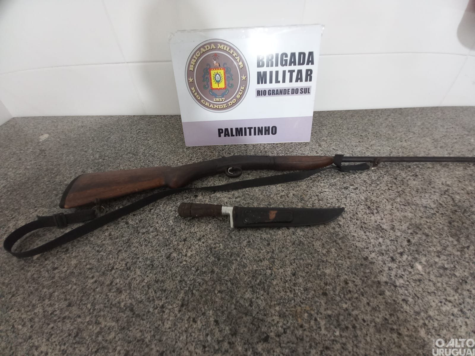 Brigada Militar apreende arma de fogo em Palmitinho