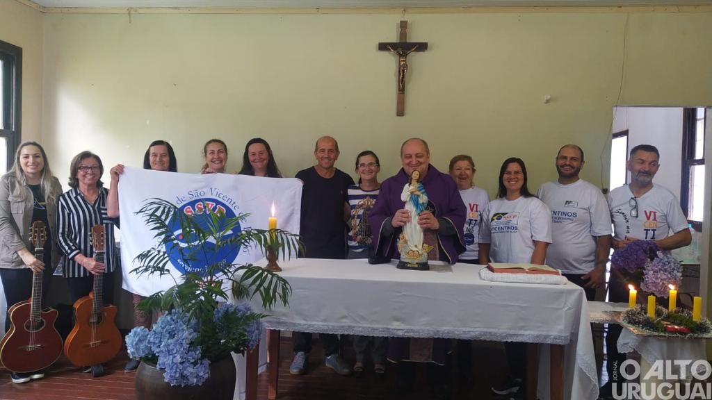 Missa campal do Dia de Nossa Senhora da Imaculada Conceição é realizada