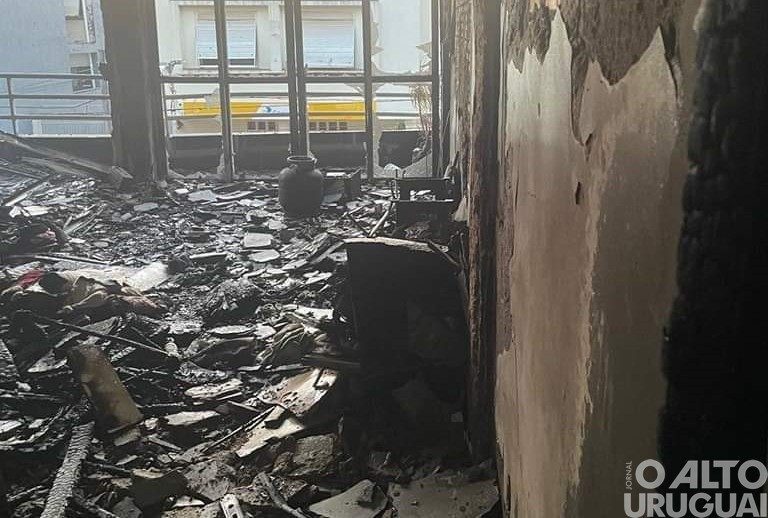 Preso homem que ateou fogo no apartamento da ex-companheira em Palmeira das Missões