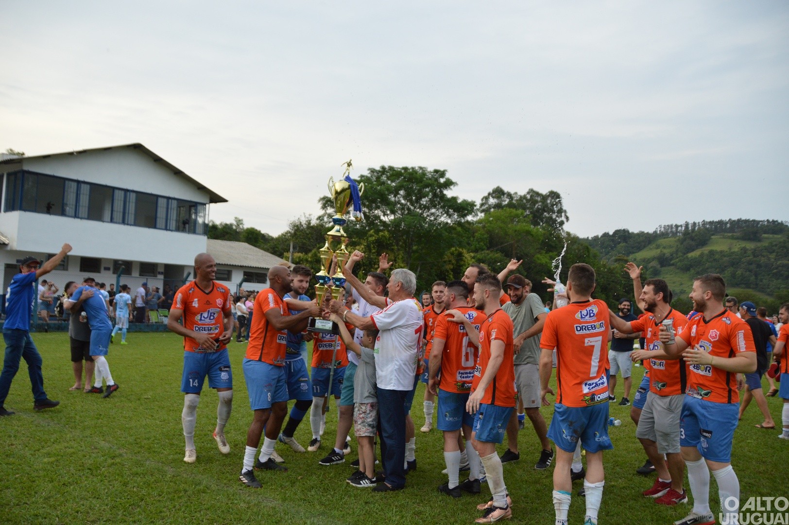 Oswaldo Cruz e São José são campeões do Campeonato Integração de FW