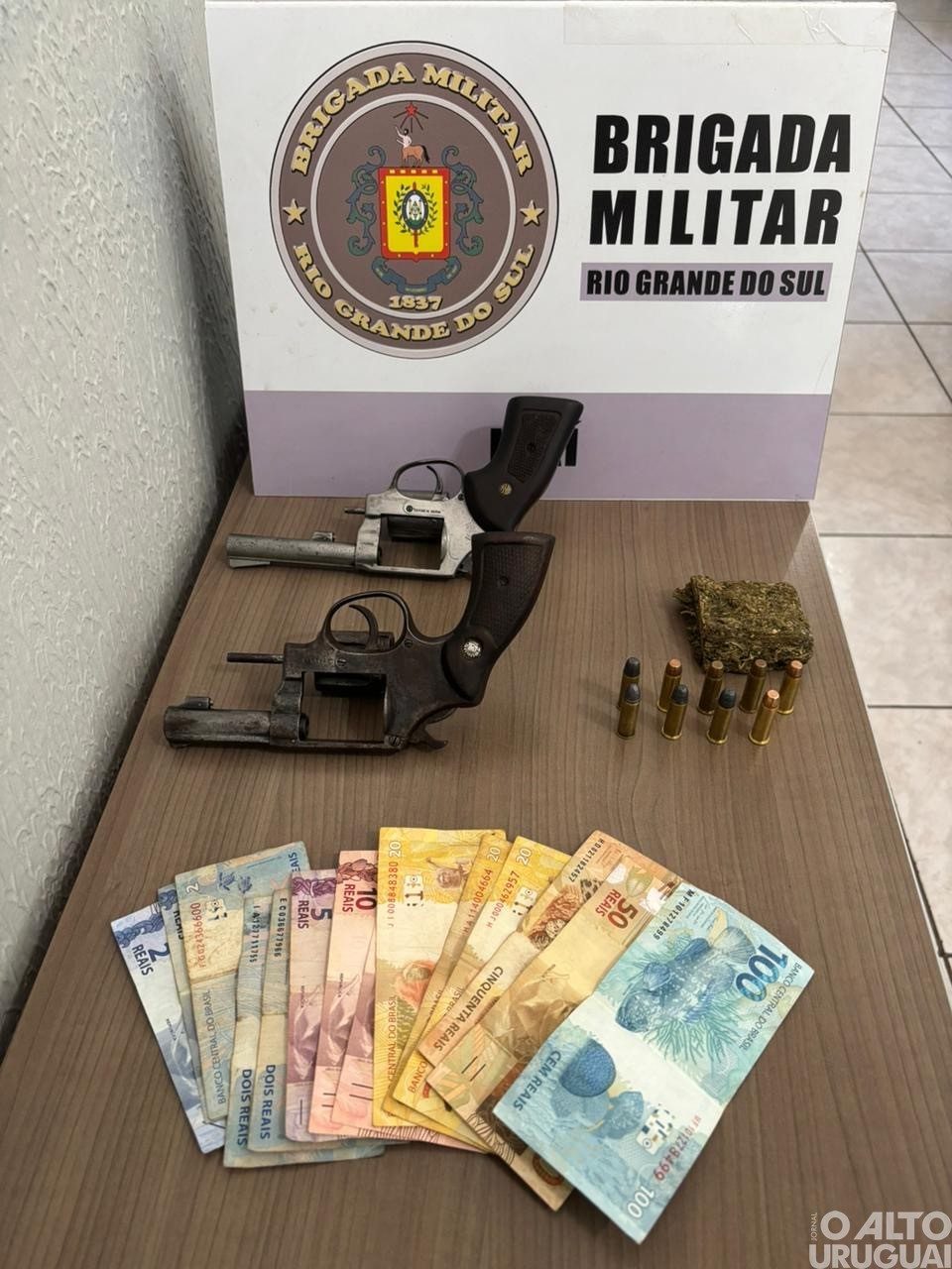 BM prende homem por porte ilegal de arma de fogo em Planalto