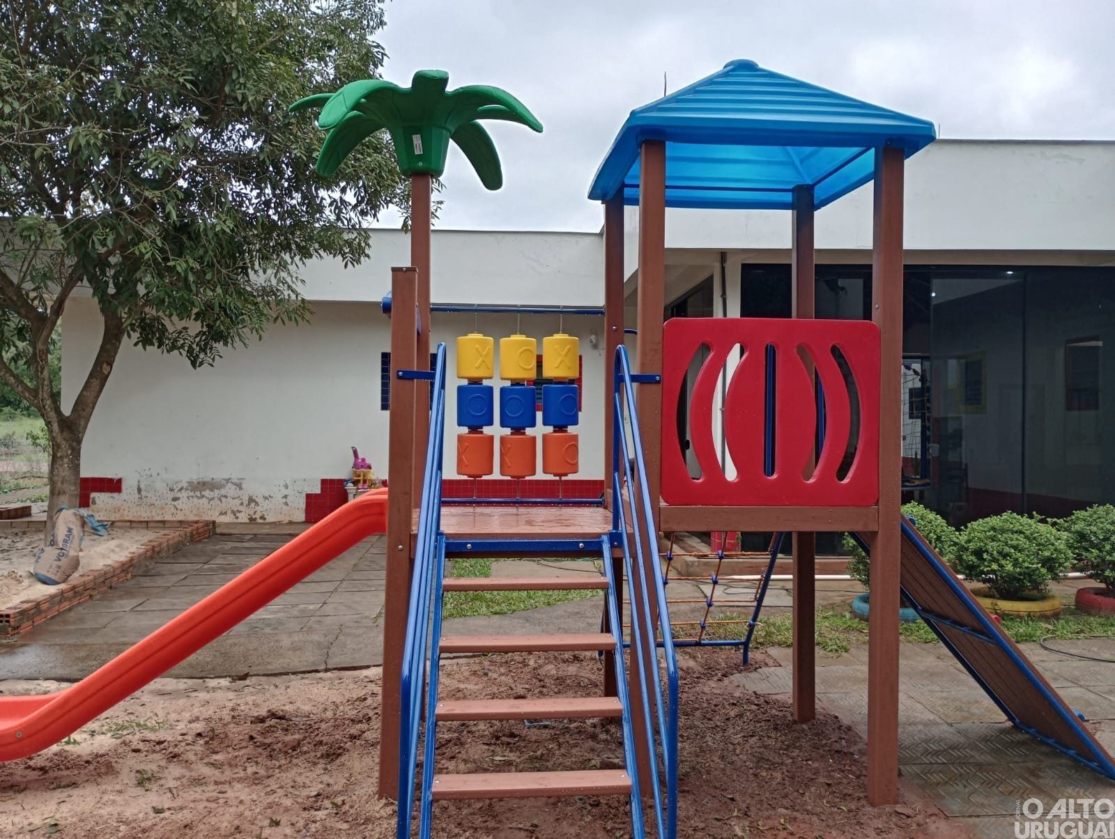 Playground é adquirido em parceria com a Sicredi Conexão em Cristal do Sul