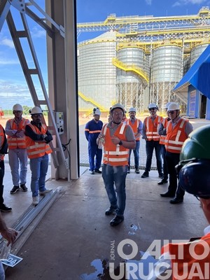 JBS apresenta a estrutura da fábrica de ração em Seberi