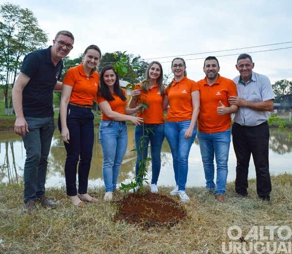 Cresol Raiz inaugura usina solar em Frederico Westphalen
