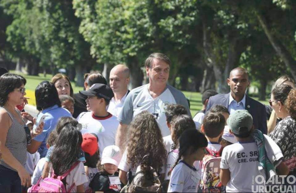Bolsonaro critica Moro e diz que FHC comprou reeleição