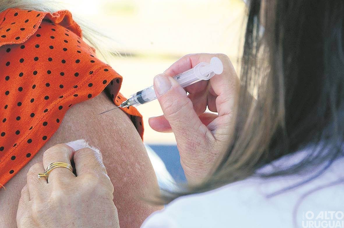 Coronavírus: quase 30 mil pessoas receberam a segunda dose na região