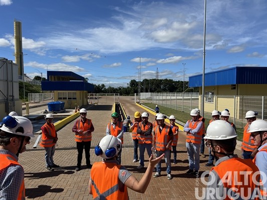 JBS apresenta a estrutura da fábrica de ração em Seberi